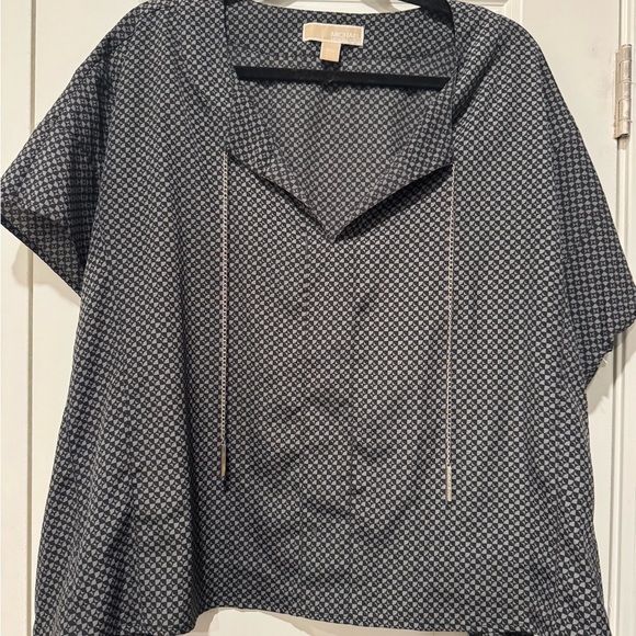 MICHAEL Michael Kors Tops - MICHAEL Michael Kors Geometric Blouse with Chains